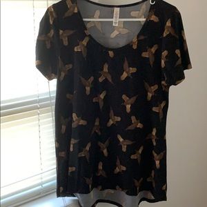 Lularoe sparrow classic T